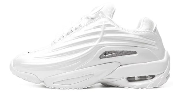 Hot Step 2 ‘Drake N0CTA White’