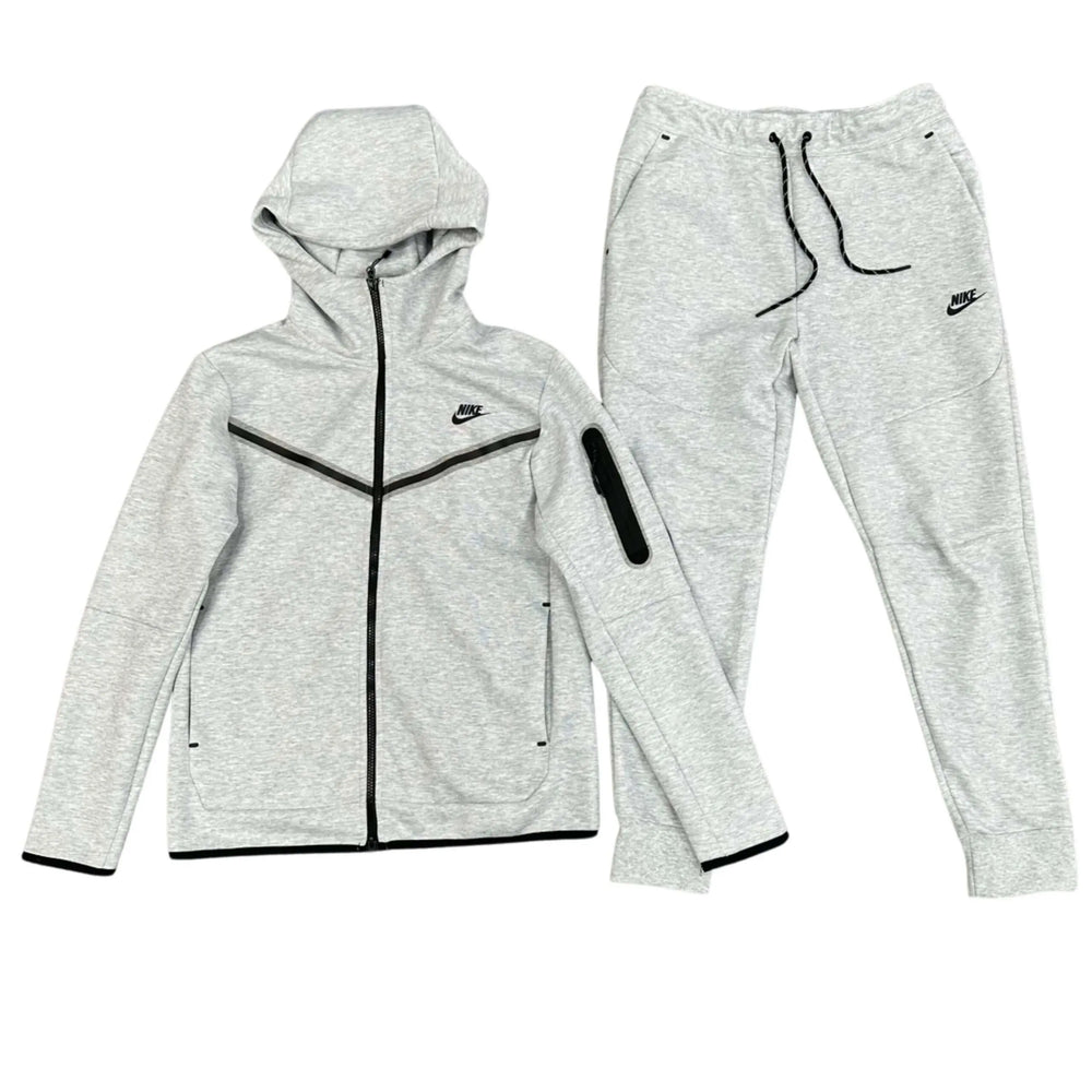 Conjunto NIKE TECH Fleece “Gris” Algodón Real