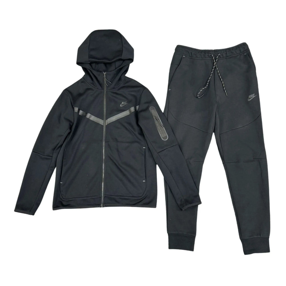 Conjunto NIKE TECH Fleece “Negro” Algodón Real